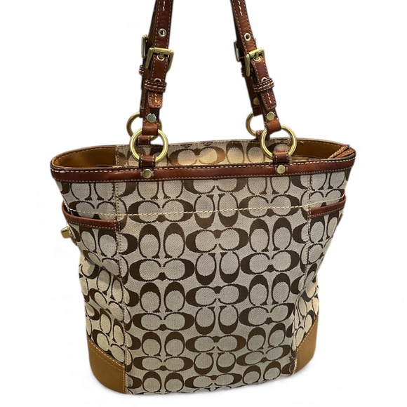 COACH Gallery Top-Zip Tote (model# E0768-11238) - Picture 2 of 11